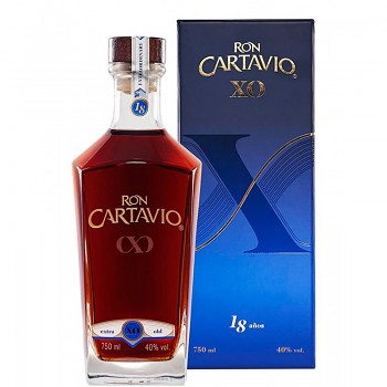 CARTAVIO XO 18Y 40% 0,7l (karton)