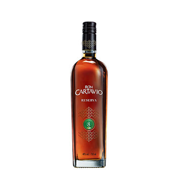 CARTAVIO RESERVA 8Y 40% 0,7l(hola lahev)