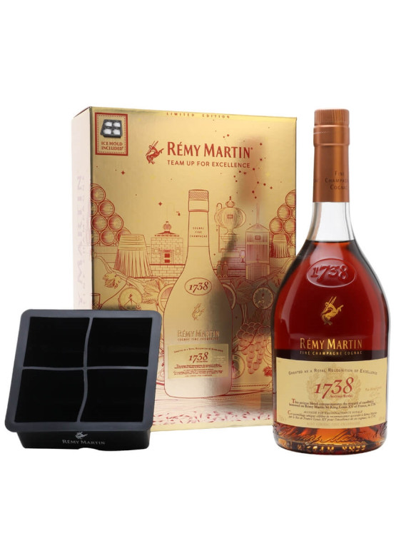 REMY MARTIN ACCORD ROYAL + BOX 40% 0,7l (karton)