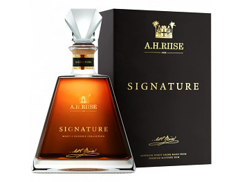 A.H.RIISE SIGNATURE 43,9% 0,7l(kazeta)