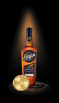 BAYOU RESERVA BARREL 40% 0,7l (holá)